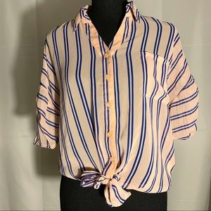 Pearl front tie blouse